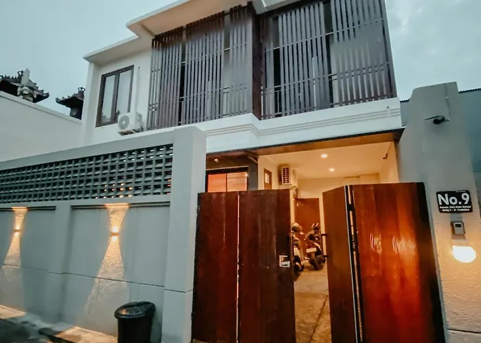 The Maru House Villa *