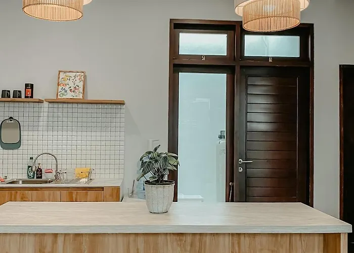 The Maru House Villa *